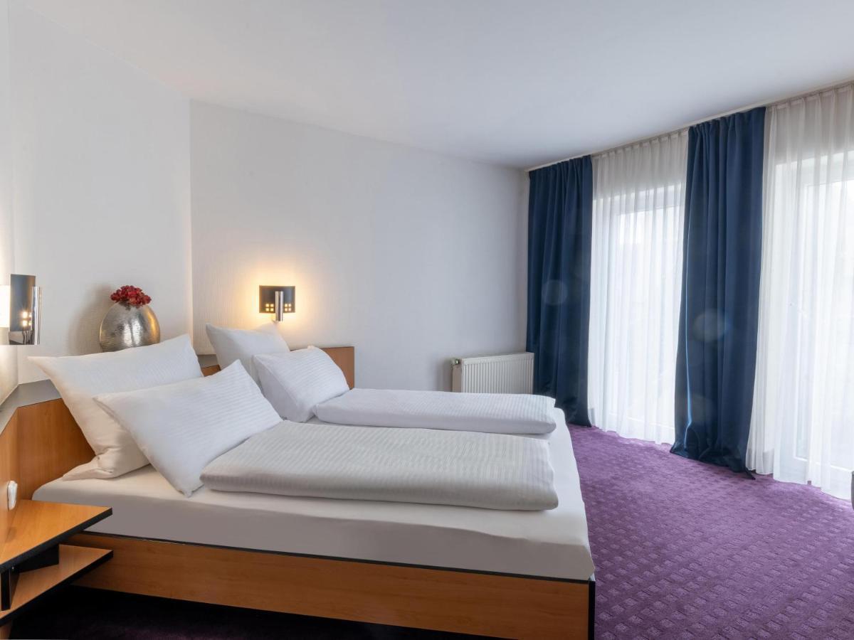 B&B Hotel Ешвайлер Екстериор снимка